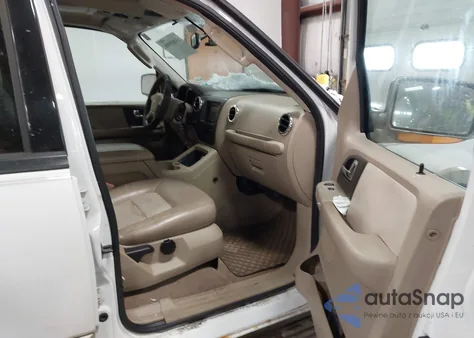 2005 Ford Expedition Eddie Bauer/King Ranch from USA, damaged, VIN 1FMFU18535LA58674